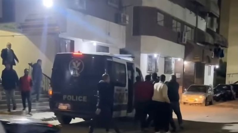 لحظة القبض على الجاني