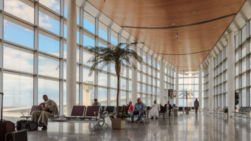 مطار برج العرب 