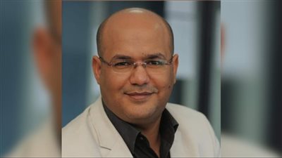 منتدي دافوس| أشرف عبدالغني: الرئيس 
