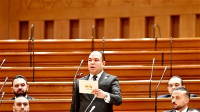 رئيس الهيئة البرلمانية لحزب المؤتمر يتقدم بطلب إحاطة بشأن العمالة غير المنتظمة