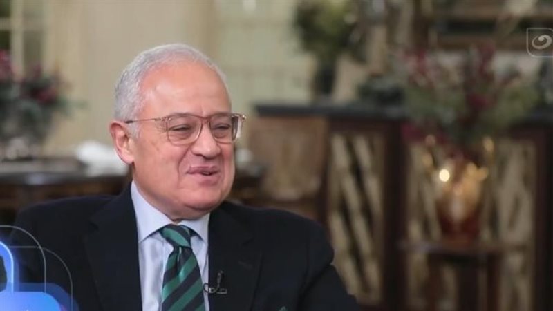 وزير السياحة الأسبق