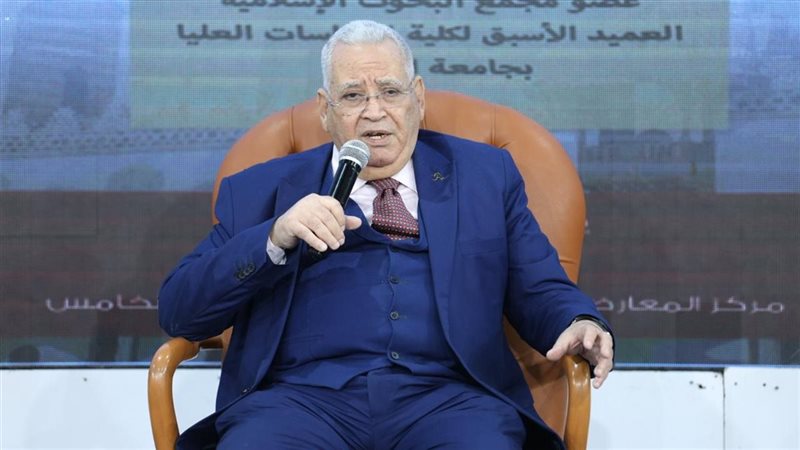 ندوة بمعرض الكتاب