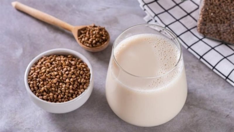 مشروب الحلبة بالحليب