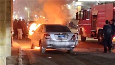  دون إصابات.. السيطرة على حريق سيارة ملاكي أمام مبنى محافظة الدقهلية