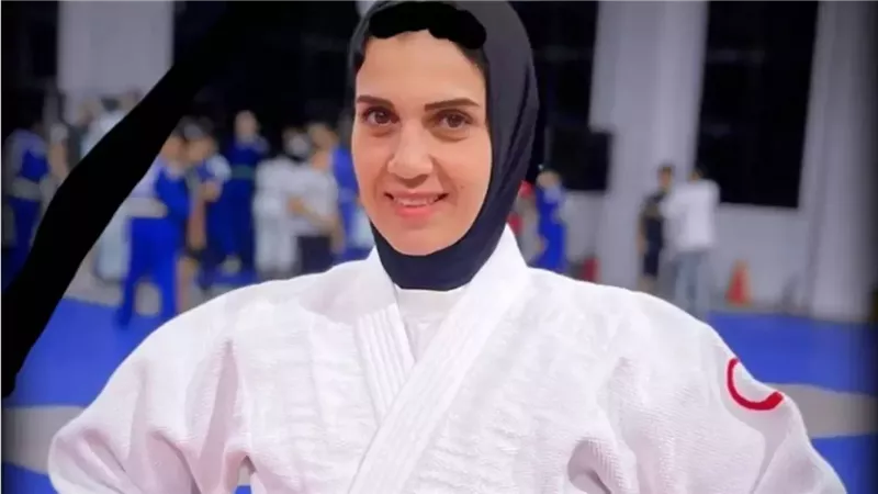دينا علاء
