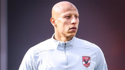 إصابة جديدة تضرب عمرو الجزار قبل مباراة الأهلي والجونة في الدوري