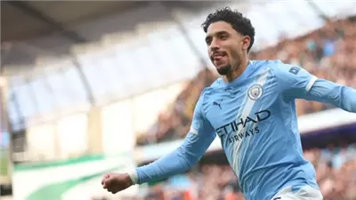 برشلونة يضع مرموش على راداره كبديل محتمل لألفاريز في صيف انتقالات ساخن