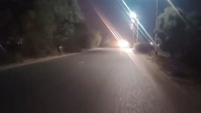 محافظ قنا: إنارة طريق 