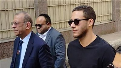 شوبير يطالب الأهلي بالوقوف مع رمضان صبحي حتى الرمق الأخير
