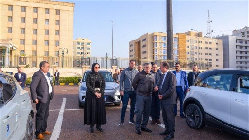 محافظ الإسكندرية
