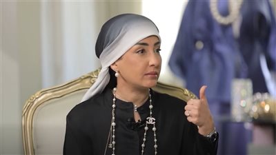 مصممة الأزياء نانسي العليمي تكشف عن 5 قطع أساسية لا غنى عنها في دولاب كل امرأة