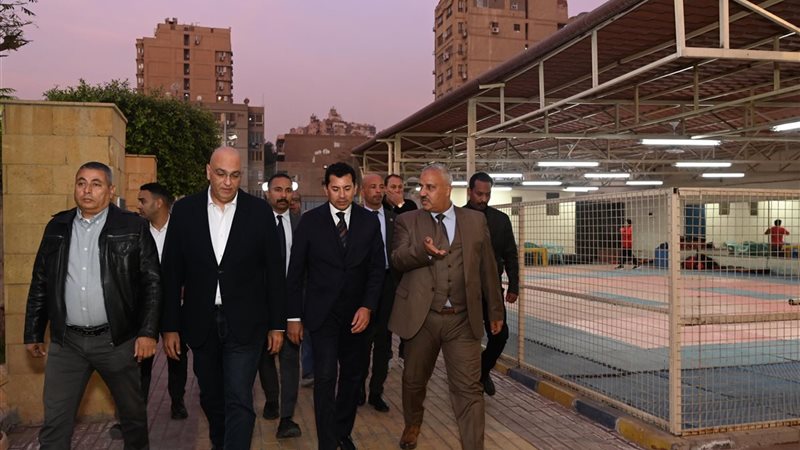 وزير الشباب و الرياضة