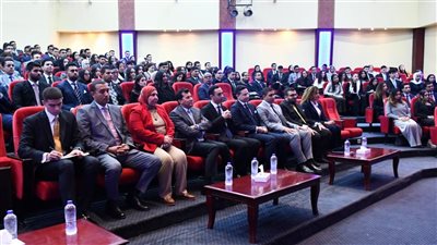 أشرف صبحي يشيد ببرنامج الدبلوماسية الشبابية في إعداد كوادر واعية 