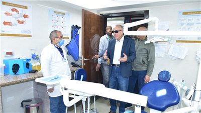 محافظ الأقصر يشيد بمستوى الخدمات الطبية بوحدة طب أسرة الحليلة