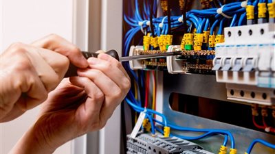 سقوط المتهم بقطع الكهرباء عن منزل سفير دولة أجنبية بالجيزة