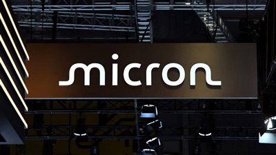 سامسونج تقترب من اعتماد «إنفيديا» لـ HBM4.. وسهم «مايكرون» يتراجع 2%