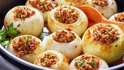 طريقة عمل محشي البصل المناسب لمرضى السكري بدون حرمان 	