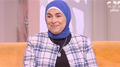 استشاري علاقات أسرية تكشف الأفعال التي تقلل من شأن الرجل 