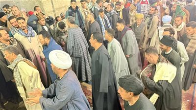 بالدعاء لمصر ورئيسها.. شيخ الرفاعية يشارك في احتفالات مولد موسى الرفاعي بسوهاج