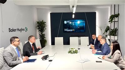 وزير البترول يبحث مع بيكرهيوز العالمية تسريع التعاون في عدة مجالات 