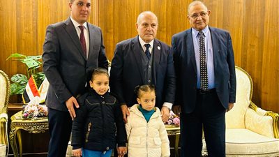 النيابة الإدراية تكرم اسرة شهيدة الواجب المستشارة سهام الانصاري 
