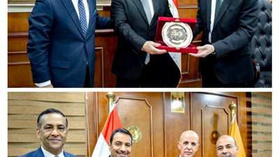 تكريم عمداء الفنون التطبيقية والسياسة والاقتصاد السابقين بجامعة بني سويف