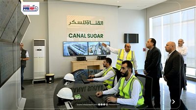 رئيس الوزراء من المنيا يتفقد التشغيل التجريبي لمصنع شركة القناة للسكر 