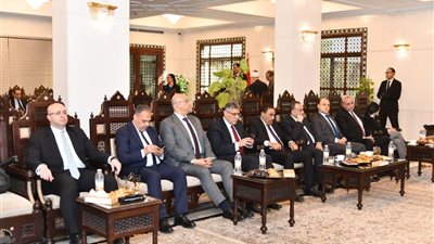 برعاية الرئيس.. محافظ بني سويف يشارك بمؤتمر 