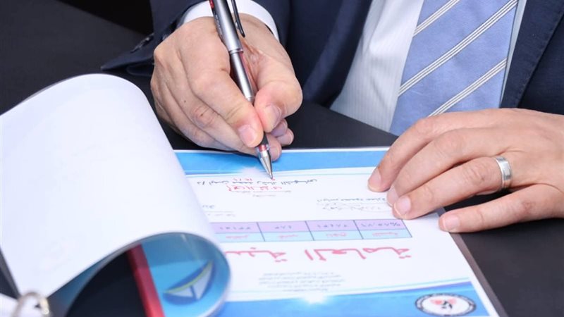 يعتمد محافظ دمياط