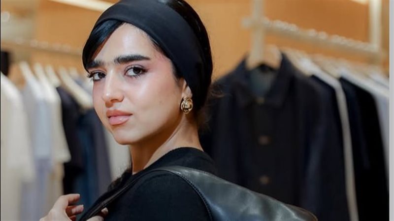 نور العزاوي 