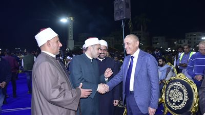 محافظ الأقصر يشارك في الليلة الختامية لمولد أبو  الحجاج الأقصري