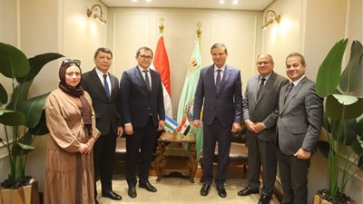 وزير الزراعة يستقبل سفير أوزبكستان بالقاهرة لبحث تعزيز التعاون الزراعي المشترك