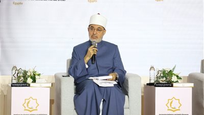 مفتي الجمهورية: تمكين المرأة يمثل أحد أهم مرتكزات مواجهة الفكر المتطرف
