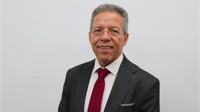 نقيب الأطباء: التوسع في كليات الطب دون تدريب كافٍ خطر على المواطن