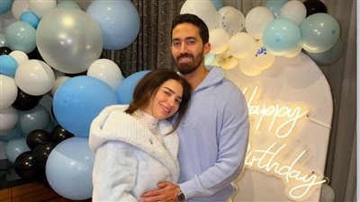 هل الفنانة مي عز الدين حامل؟ حقيقة أم إشاعة.. اعرف القصة 