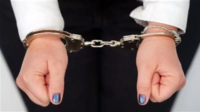 ضبط ربة منزل لاستغلال بطاقة ائتمان مفقودة وإجراء مشتريات بـ104 آلاف جنيه بفيصل