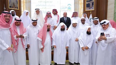 السديس: أكثر من 6 ملايين مستفيد من الخدمات الإثرائية بالحرمين خلال رمضان