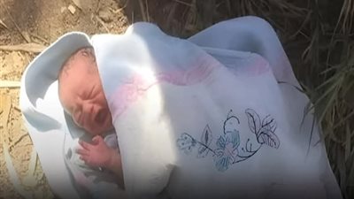 أنجباه سفاحا.. ضبط شاب وفتاة تركا طفل رضيع بمكان مهجور في المحلة الكبرى