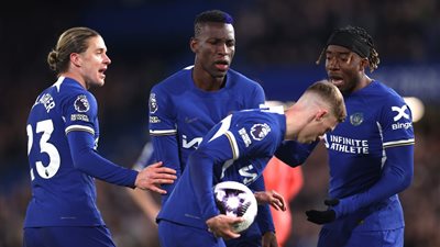 سانشو ونكونكو يقودان هجوم تشيلسي لمواجهة برينتفورد بالدوري الإنجليزي