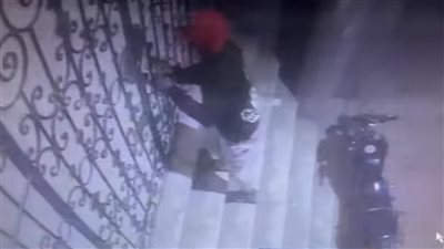 حاول سرقة دراجة نارية| أمن الجيزة يفحص فيديو حرامي كرداسة