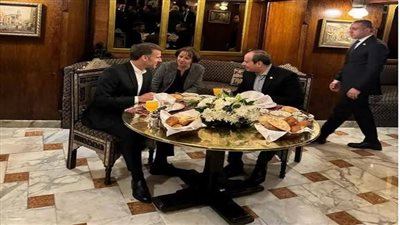 في خان الخليلي ..عشاء ودي يجمع الرئيسين السيسى وماكرون (صور)        