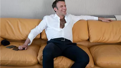 يرشه لتأكيد سلطته.. قواعد العطر لـ 