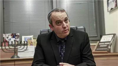 تسريب جلسة سرية.. الشرطة الإسرائيلية تستدعي عضو الكنيست جلعاد كاريف للتحقيق