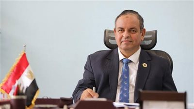 مستشار المالية: يمكن لمصر الاستفادة من الرسوم الجمركية الأمريكية