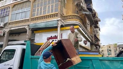 حملات موسعة لإزالة الإشغالات والتعديات في أحياء بورسعيد 