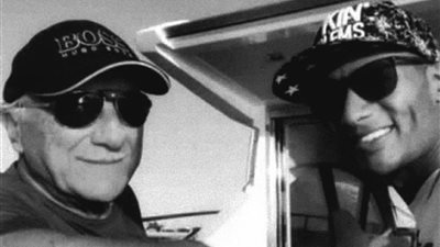 محمد رمضان ينعي رجل الأعمال ميشيل أحد: رحلت بجسدك لكان باقي في القلب والذاكرة