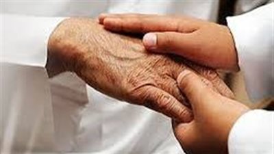 صلة الرحم في الإسلام .. عبادة تؤخر الأجل وتوسع الرزق