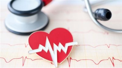 الاكتئاب وأمراض القلب.. علاقة خطيرة ذات اتجاهين يجب الحذر