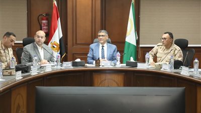 الجيزة: تشغيل تجريبي لعدد من مشروعات البنية التحتية المنتهية بقرى الصف