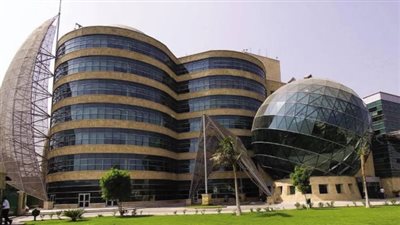 وزير الصحة ونظيره الفرنسي يجريان زيارة لمعهد ناصر ومستشفى 57357 | خاص